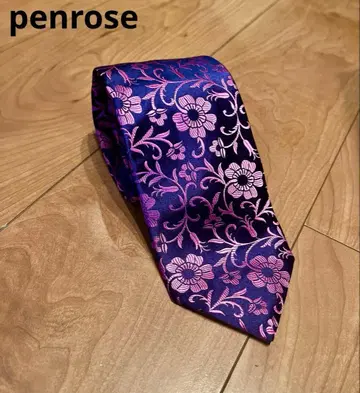 새상품급 영국제 penrose 꽃 패턴 넥타이 네이비 x 핑크 퍼플