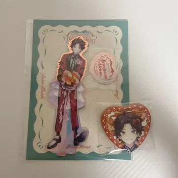 니지산지 사에구사 아키나 아크릴 스탠드 캔뱃지