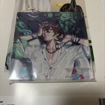 우타프리 료지 솔로 앨범 아크릴 블록