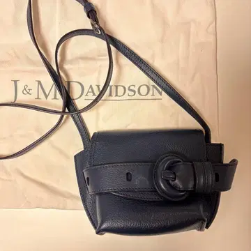 J&M 데이비슨 네이비 숄더백