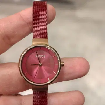 Bering 여성용 솔라 쿼츠 손목시계