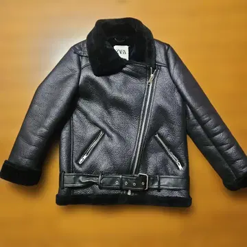 ZARA 블랙 가죽 무스탕 코트 M 사이즈