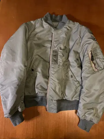 중고 REAL McCOY MA-1 로렌 스포츠 웨어 L 사이즈