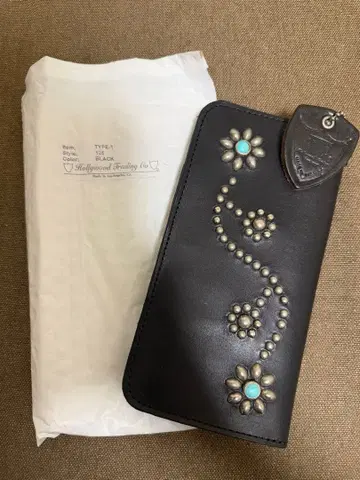 새상품 HTC 스터드 가죽 지갑 블랙 터콰이즈 기무라 타쿠야