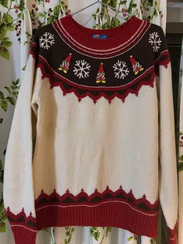 [ 2021년 출시 ] 디즈니 릴린린 니트 스웨터 M-L 사이즈