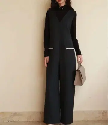 [ 새상품급 ] V넥 트위드 올인원 / 블랙 / L