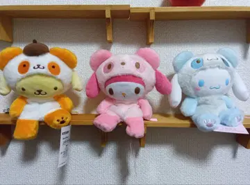 산리오 우에노 봉제 인형