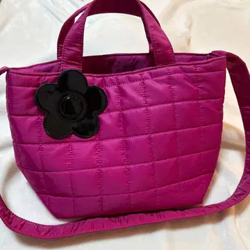 MARY QUANT 마리쿠와 핑크 퀼팅 숄더백