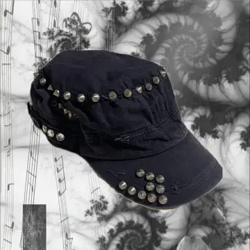 헌팅 캡 펑크 스터드 헤이세이 갸루 시크 스타일