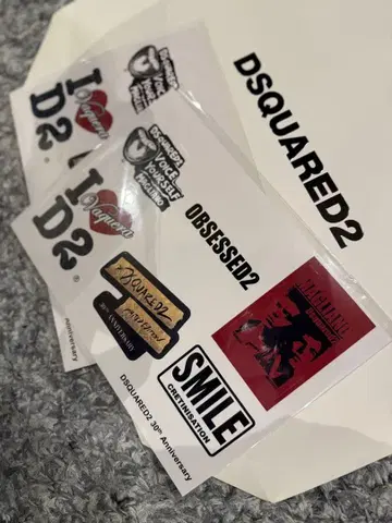 DSQUARED2 스티커 30th anniversary