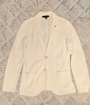 화이트 테일러드 자켓