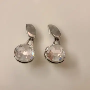 SWAROVSKI 반짝이는 커프스