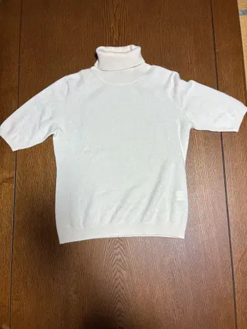 캐시미어 100% 하이넥 반팔 스웨터 L