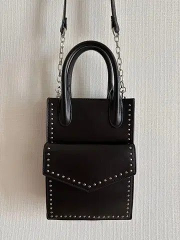 새상품급 PAGEBOY 스터드 숄더백