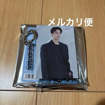 SEVENTEEN DK MINI POUCH