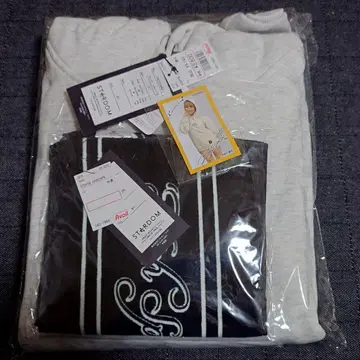 스타덤 나츠포이 아베일 후드티