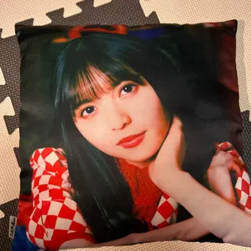 노기자카46 인물 프린트 쿠션 사이토 아스카