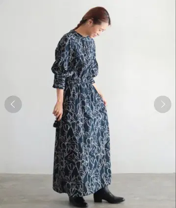 새상품급 놈브르 임페어 모스 코튼 플라워 롱 원피스 네이비