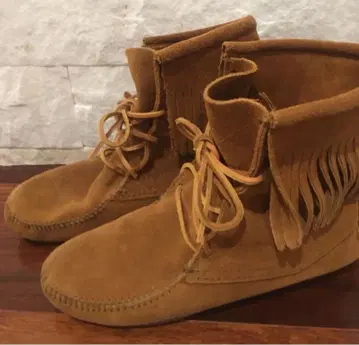 MINNETONKA 프린지 모카신 미네통카 천연 가죽 카멜색