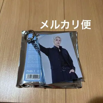 SEVENTEEN JUN MINI POUCH