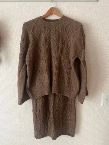 acka 케이블 니트 셋업