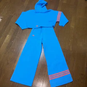 아디다스 adidas 여성용 셋업