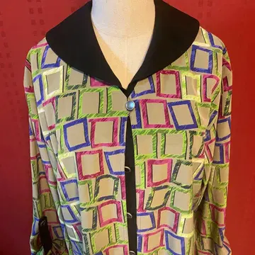 fabienne 긴팔 셔츠 기하학 패턴 M 사이즈 상당