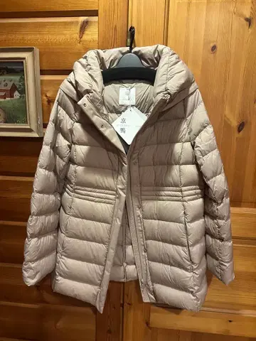 미사용 새상품 AMACA 경계 오리털 다운 자켓