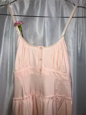 No sleeves pink one-peice