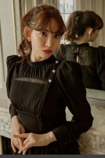 Modern Mademoiselle Back Ribbon Dress