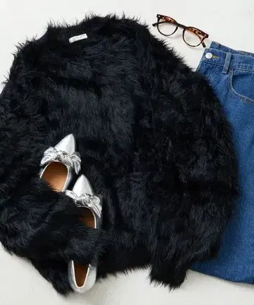 미사용 새상품 프릭스스토어 페더얀 샤기 니트 블랙 U넥