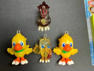 초레어 초코보 키링 4체 세트