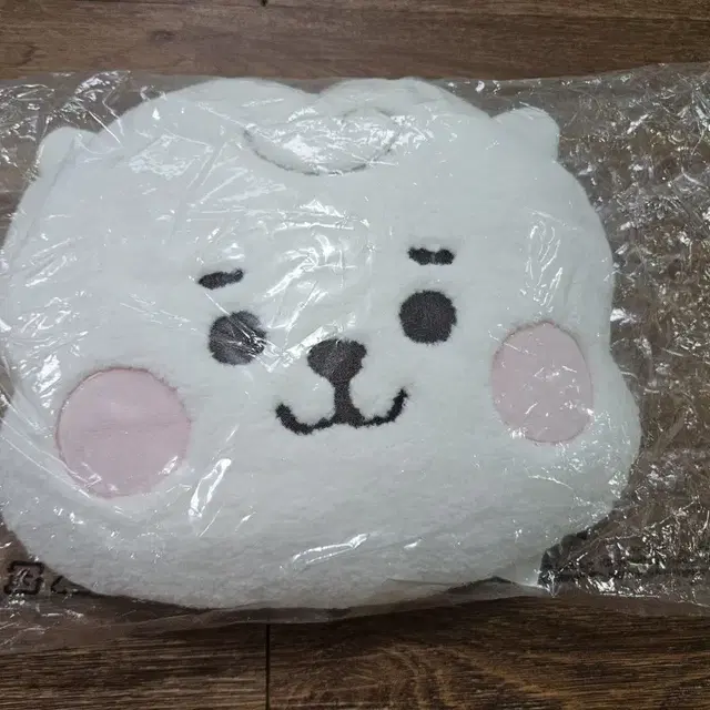 새상품) bts RJ 알제이 봉제인형 쿠션 판매합니다