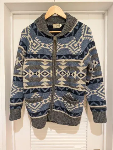 Pherrow's 코위찬 가디건