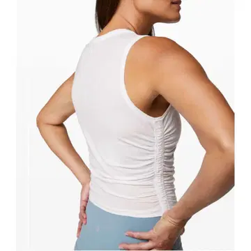 룰루레몬 탱크탑 화이트 4