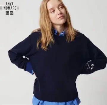 UNIQLO x ANYA HINDMARCH 네이비 크루넥 니트 L