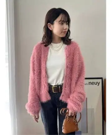 *새상품급* [ mila owen ] 크루넥 샤기 니트 가디건