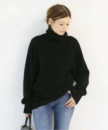 미들 게이지 터틀 니트 블랙