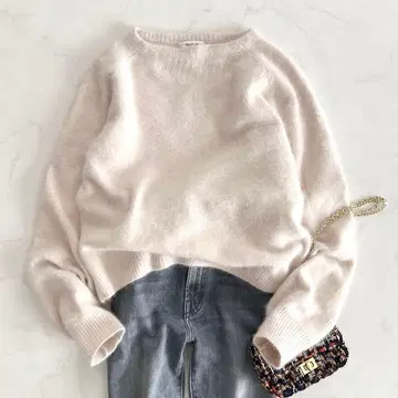 새상품급 프레이 아이디 복슬복슬 라쿤 숏 니트 아이보리