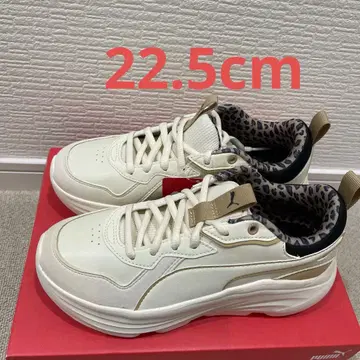 푸마 소프트폼 레오파드 무늬 통굽 스니커즈 22.5cm