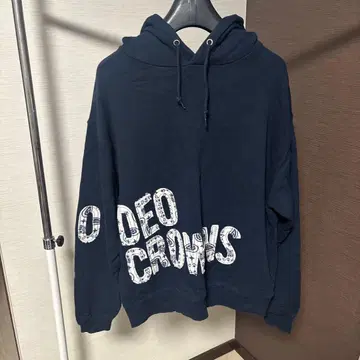 RODEO CROWNS 네이비 후드티