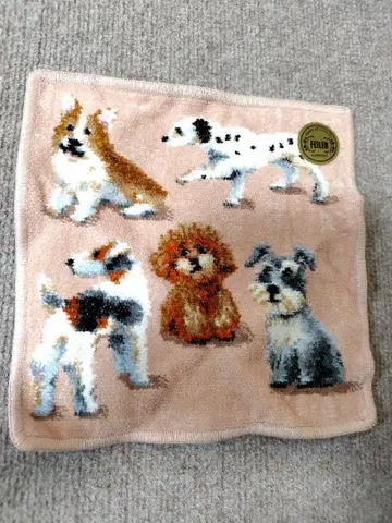 FEILER 마이퍼피 완판템 강아지 자수 타월 손수건 핑크