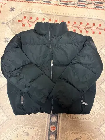 캘빈 클라인 블랙 다운 자켓