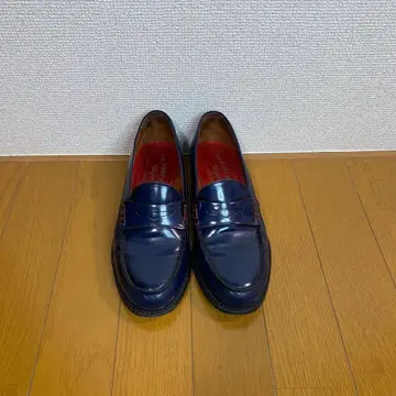 G.H.Bass&co x TOMMYHILFIGER. 네이비 로퍼