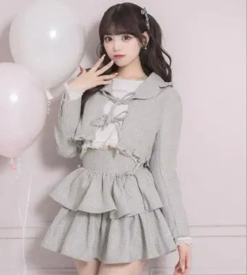 Pium 라메 체크 프론트 리본 자켓