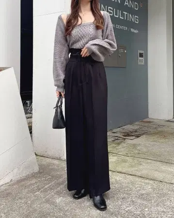 INGNI의 프리미엄 라인 INGNI SOELA (잉그 소에라) 팬츠