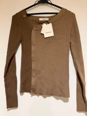 Andemiu 브라운 리브 긴팔 니트