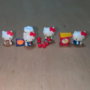 I'm Hello Kitty 피규어 세트 전 4종