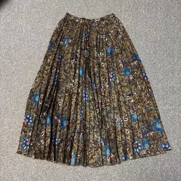 URBAN RESEARCH DOORS 꽃무늬 플리츠 스커트