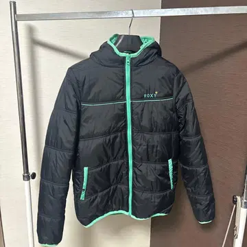 ROXY 후드 부착 다운 자켓 L 블랙/그린